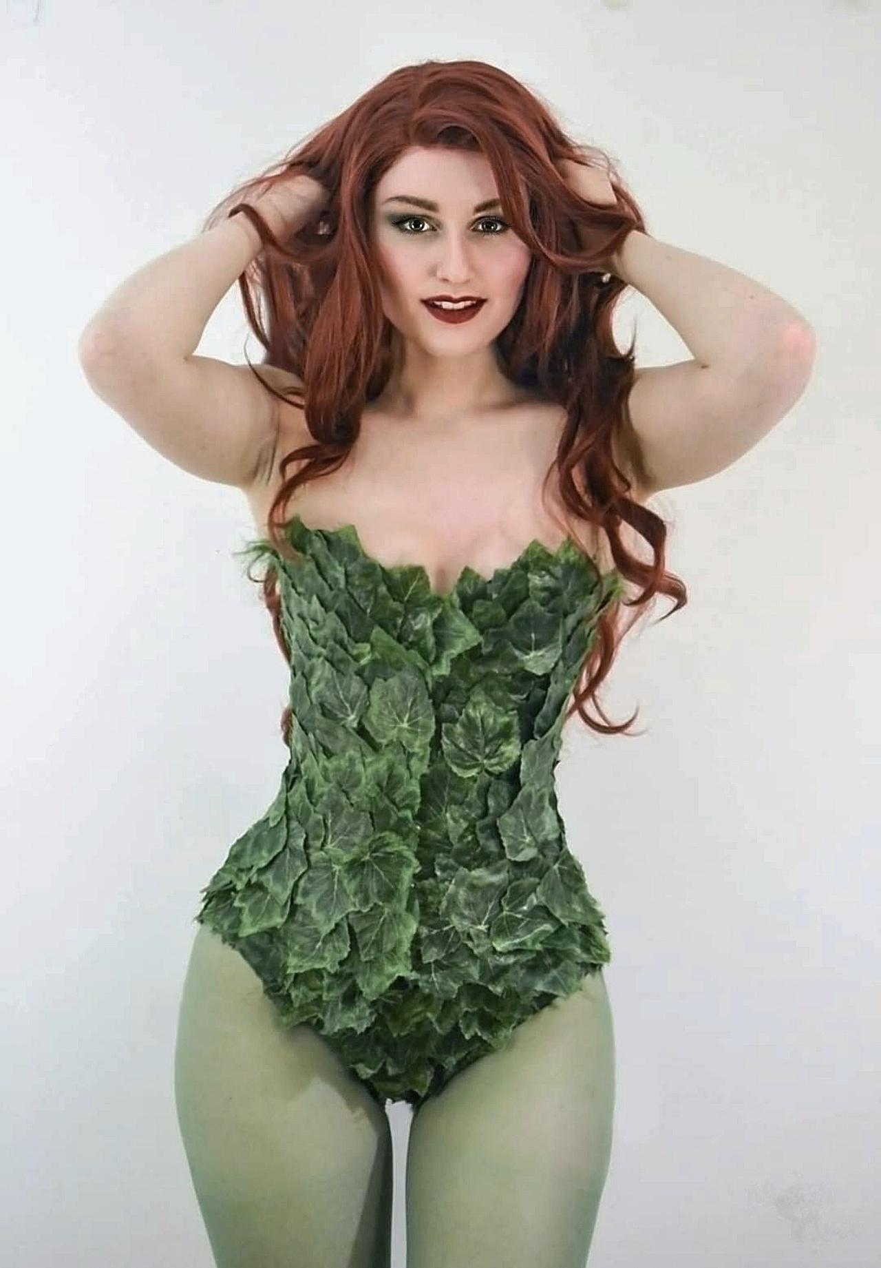 My Poison Ivy cosplay! (@imogen.constance)