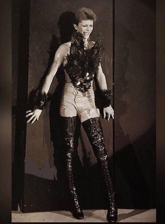 Thigh high Thursday with David Bowie￼