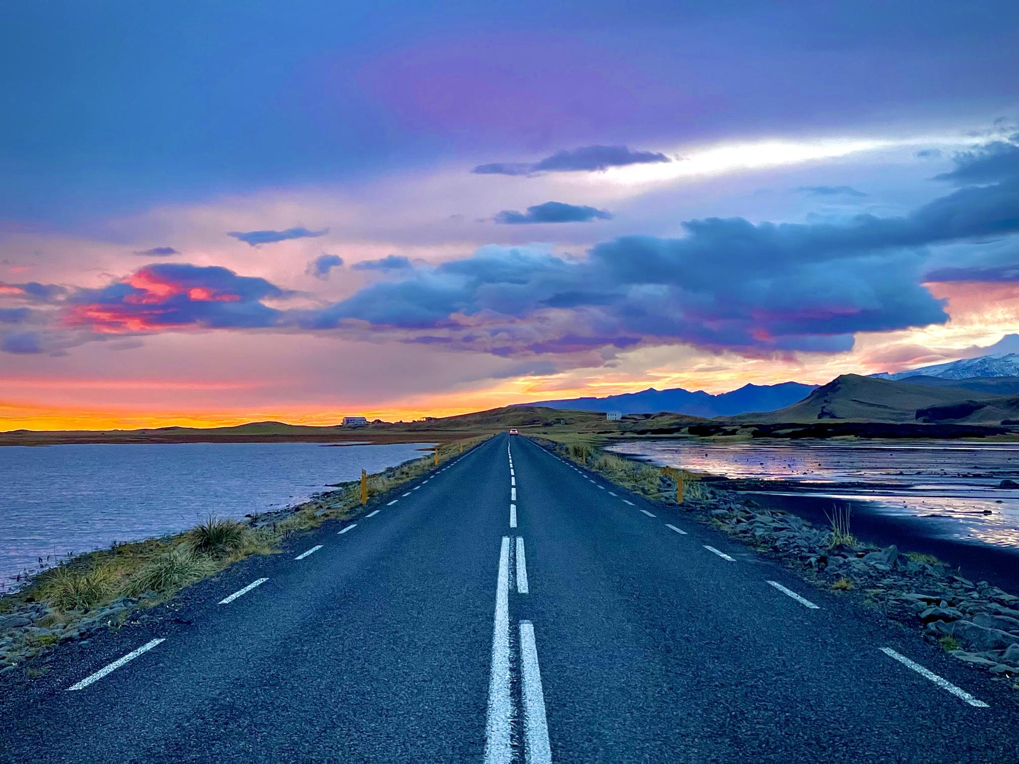Sunset in V&iacute;k, Iceland