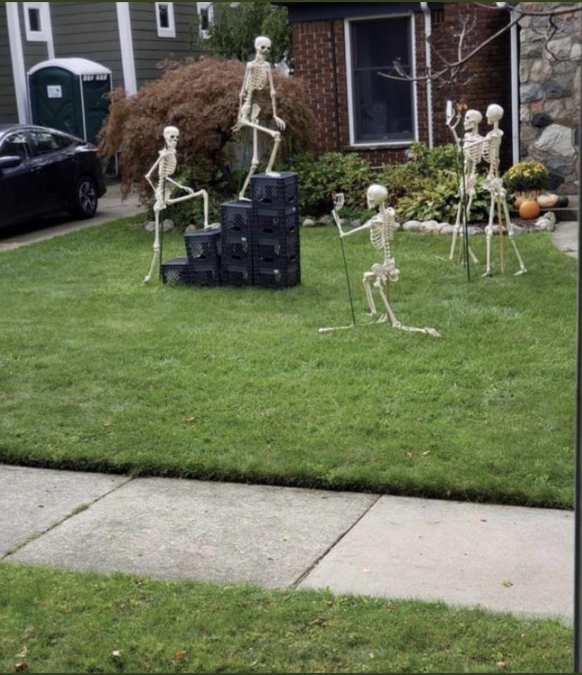 Winner of the Neighborhood&rsquo;s Halloween Active Family Award Decoration