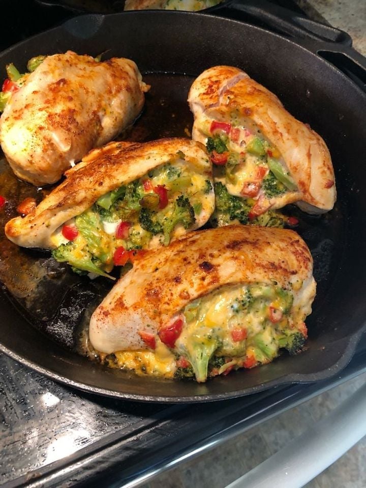 &nbsp;BROCCOLI CHEESE STUFFED CHICKEN BREAST&nbsp;