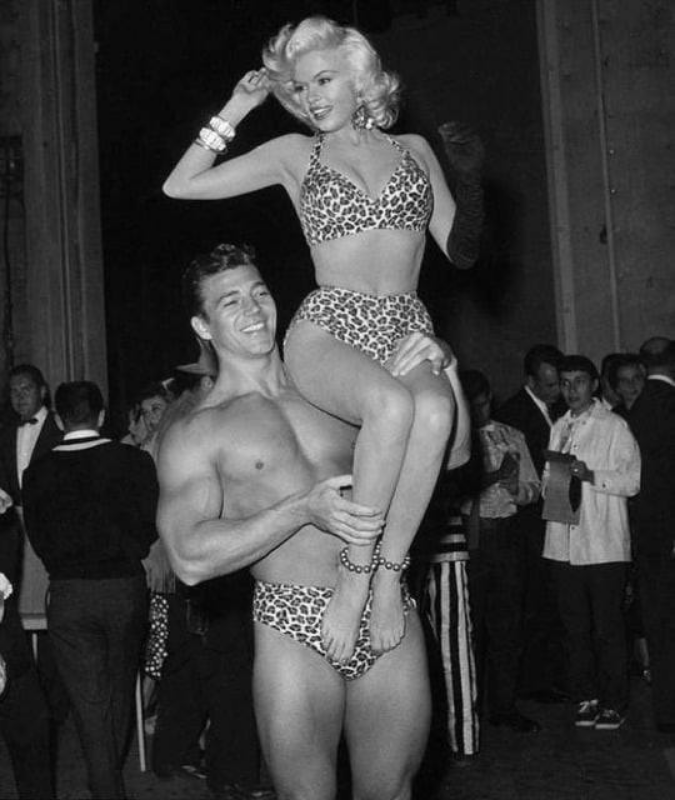 Halloween 1956: Jayne Mansfield and her boyfriend Mickey Hargitay dressed up as Tarzan and Jane