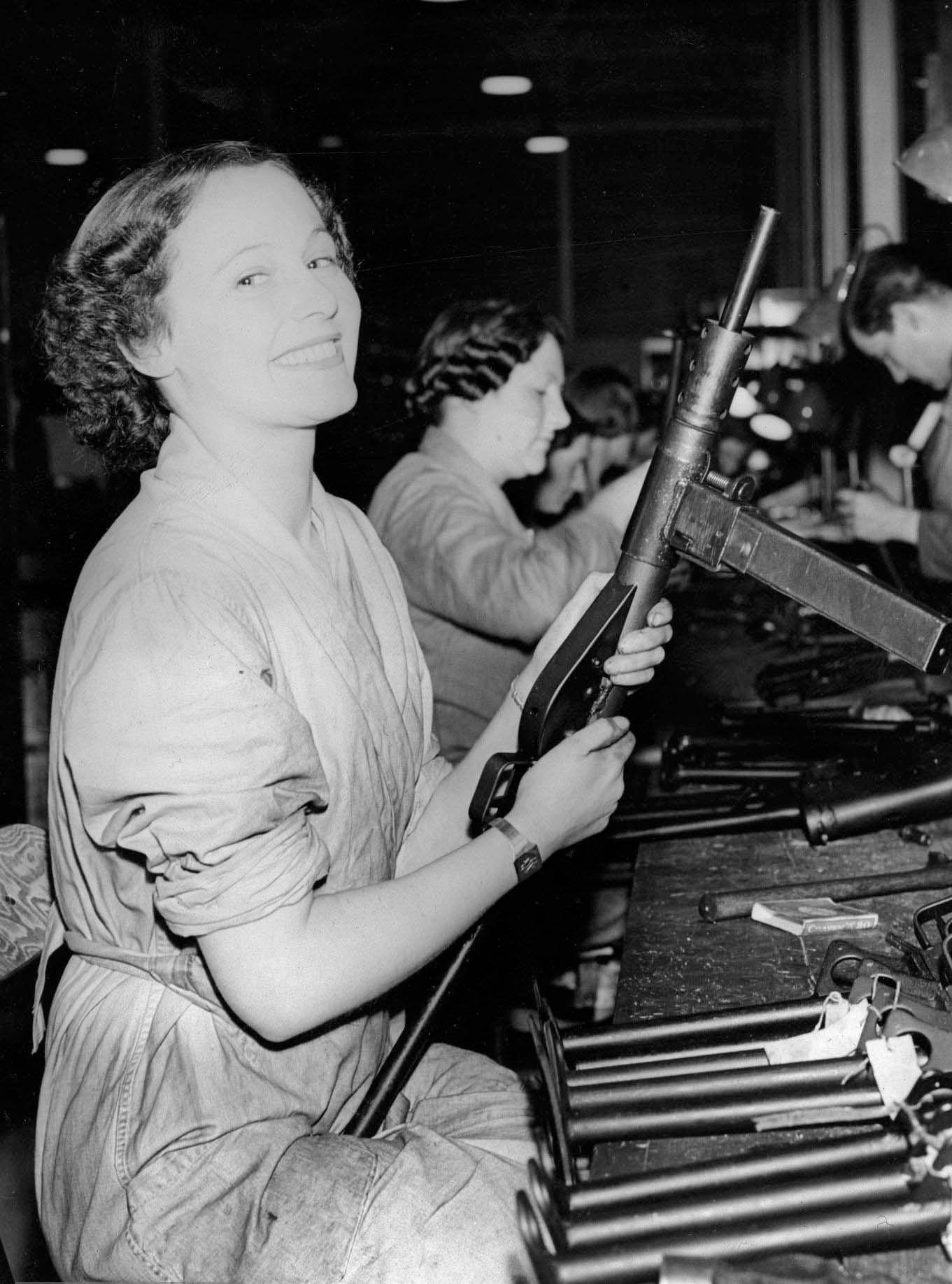 British Sten submachine gun assembly factory. 1942.