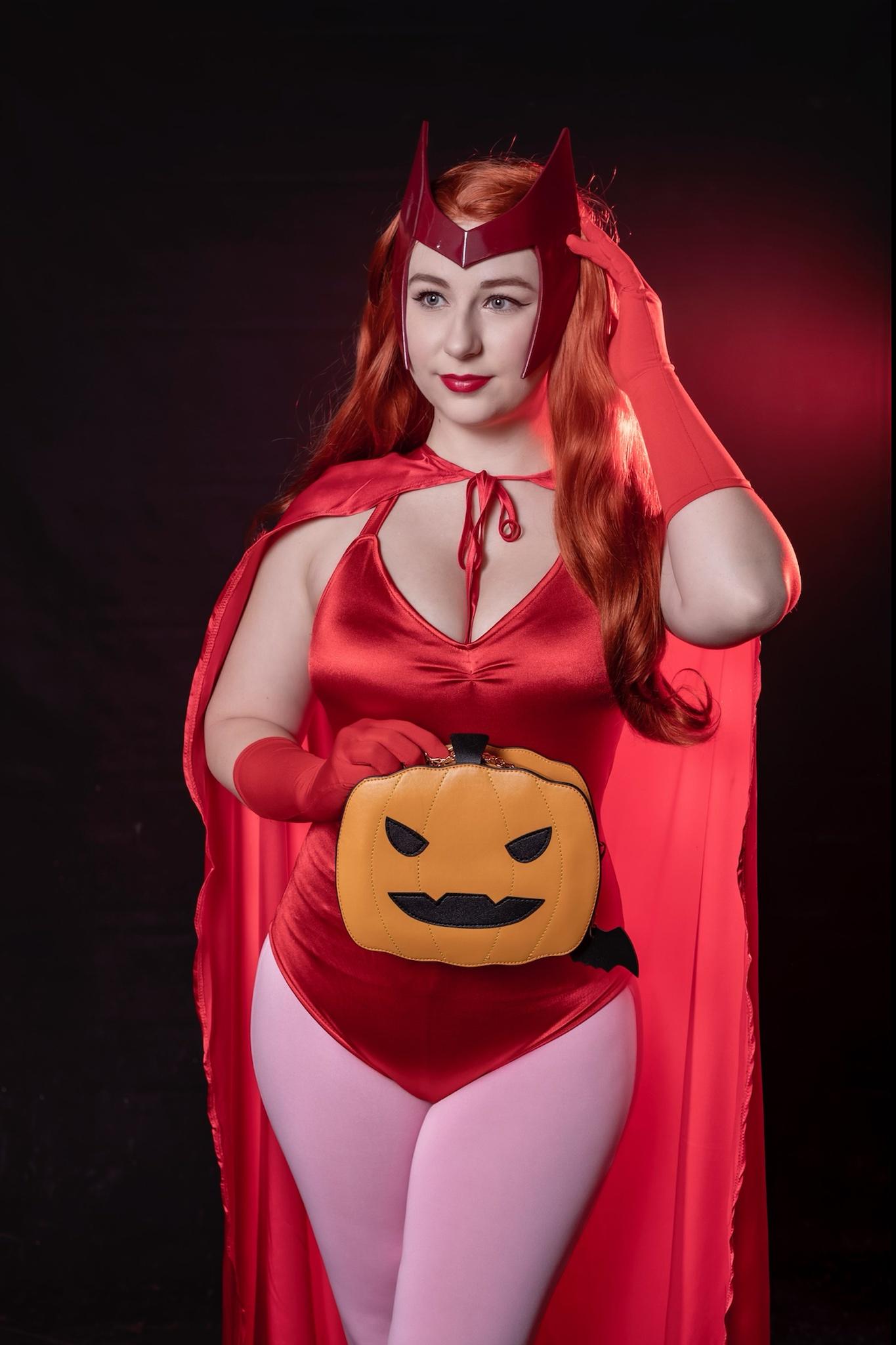 Wanda Cosplay!