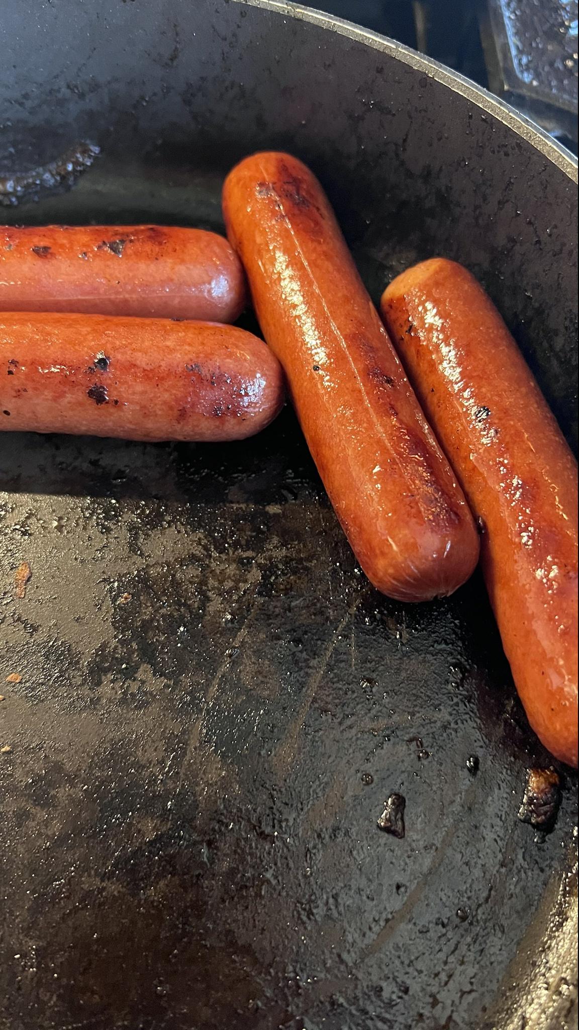 All day I wanted a chili dog. All day.