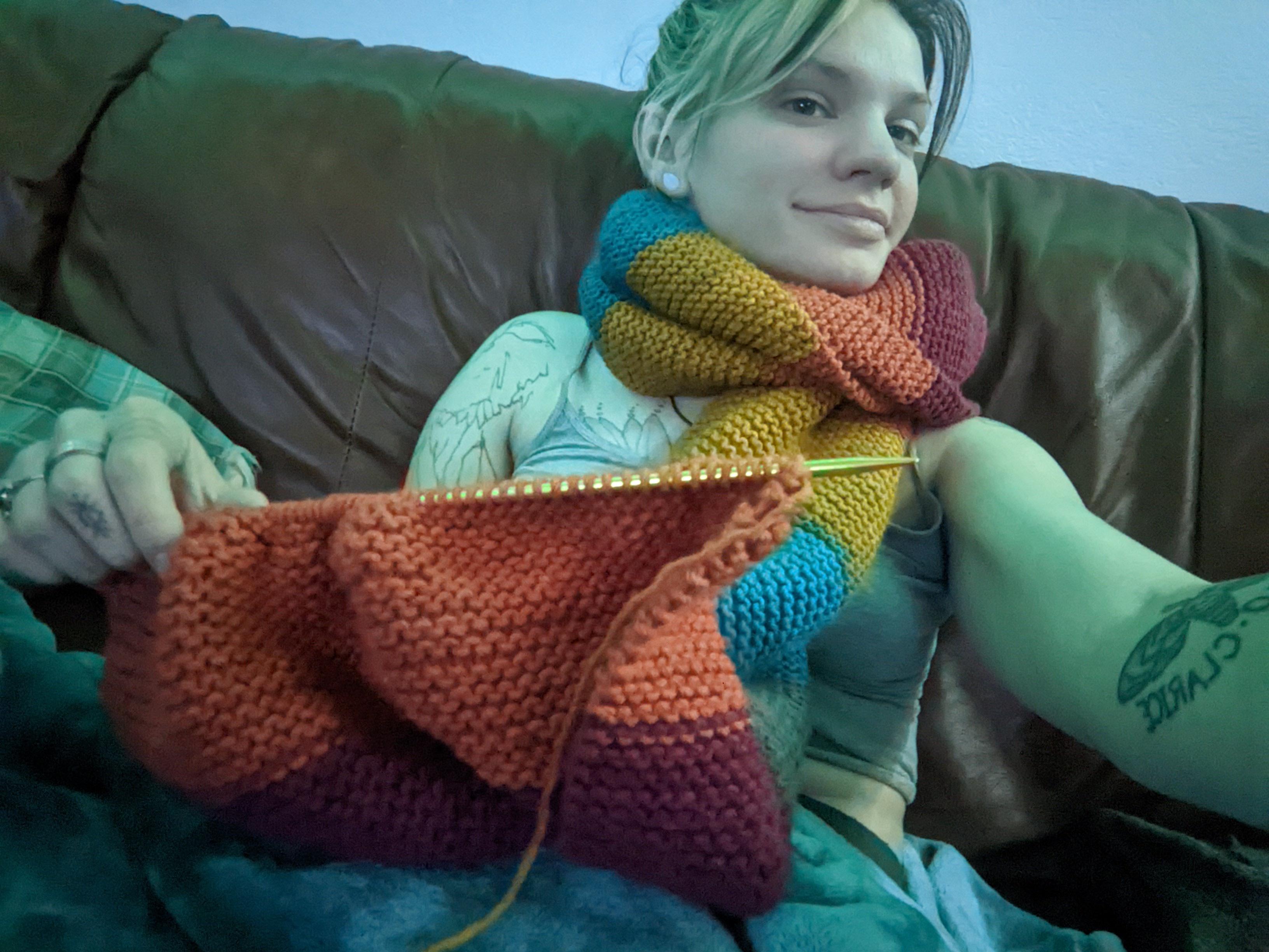 Making a scarf for my wife. This is my craft :D