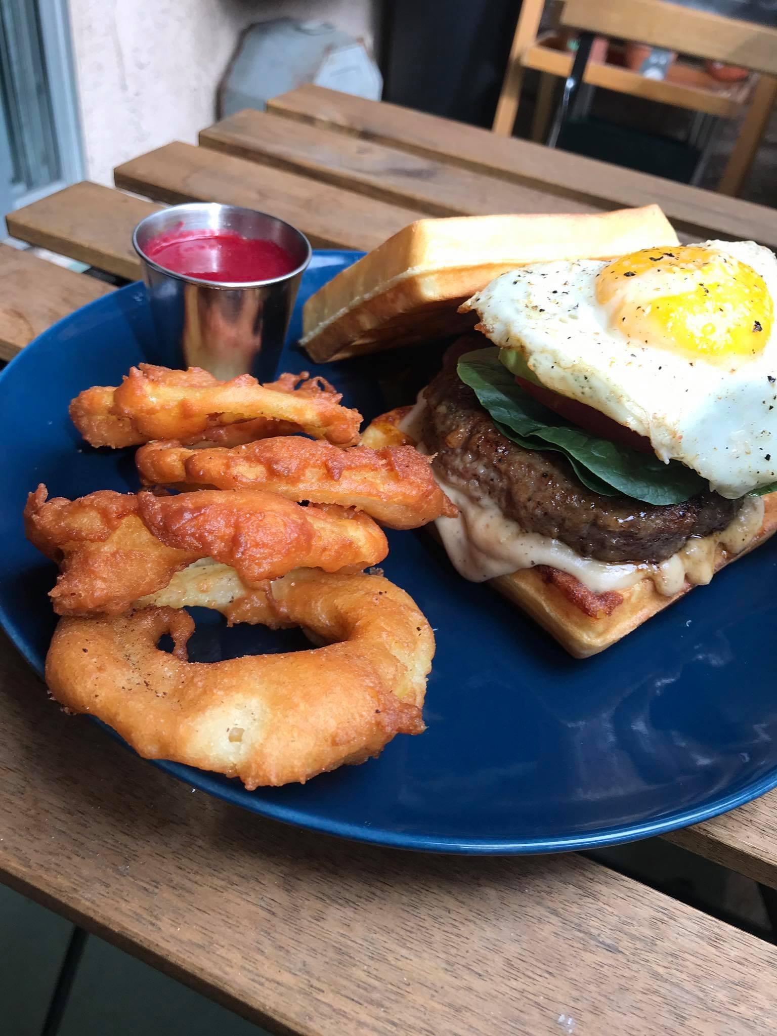 Breakfast Burger