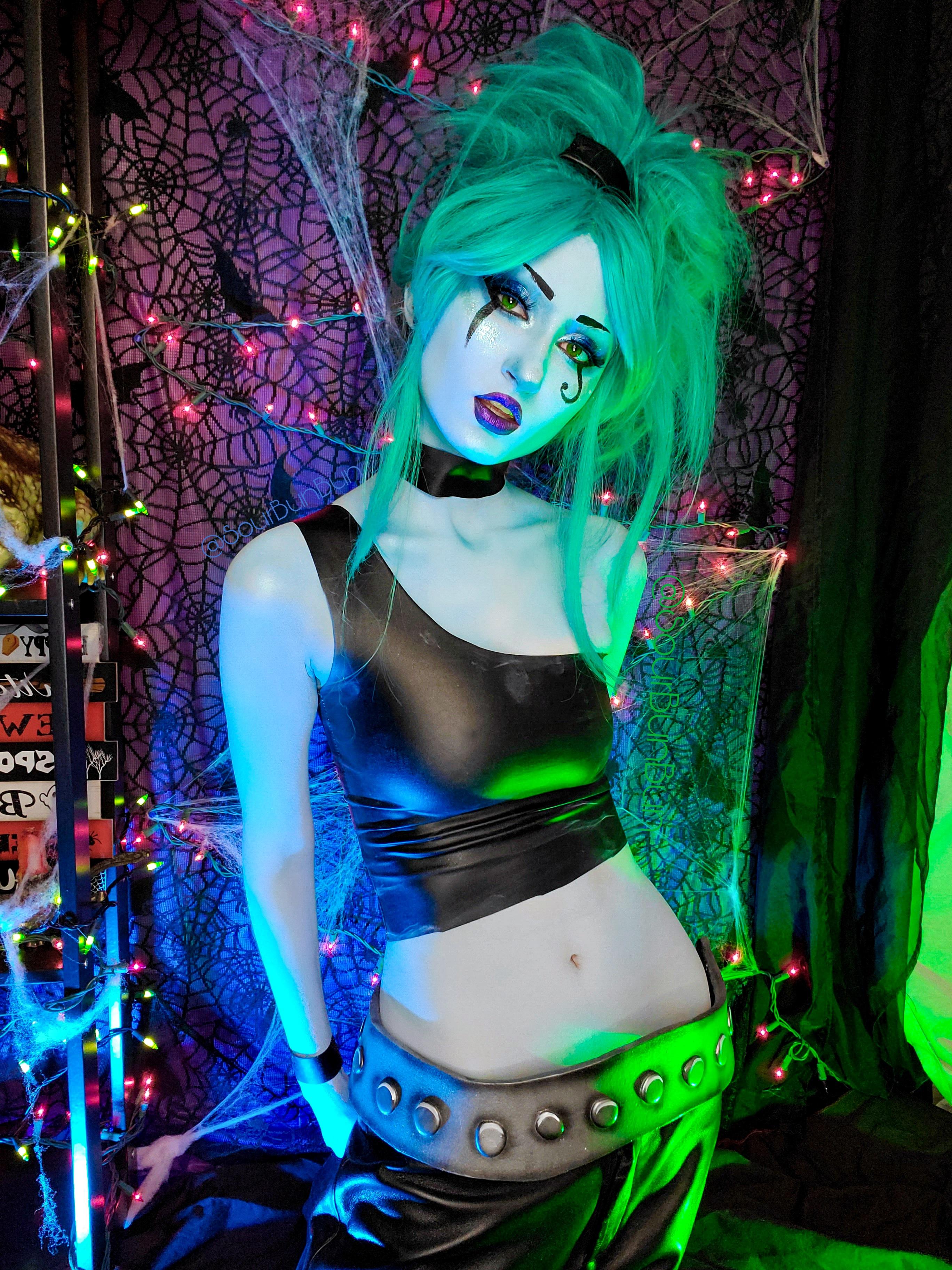 You Will Remember My Name ? Ember Mclain (Danny Phantom) Cosplay by SourBunBun