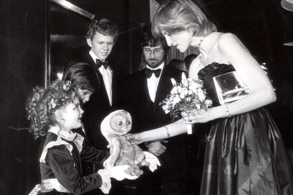 7 year old Drew Barrymore giving Princess Diana an E.T doll in 1982